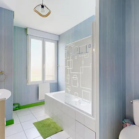 Stunning Home In Royan With Wifi Holiday home Royan